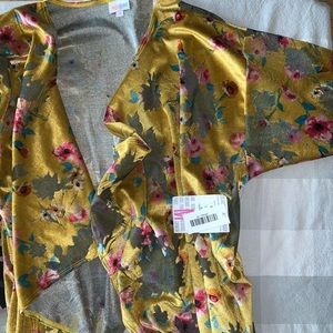 Lularoe Shirley M BNWT